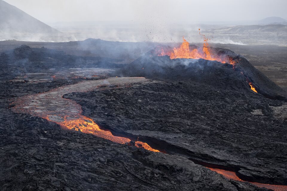 Les entrailles de la terre s'ouvrent à Litli-Hrútur